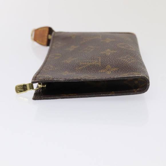 LOUIS VUITTON Monogram Bucket PM Pouch Accessory Pouch LV Auth 81762 - Picture 4 of 16